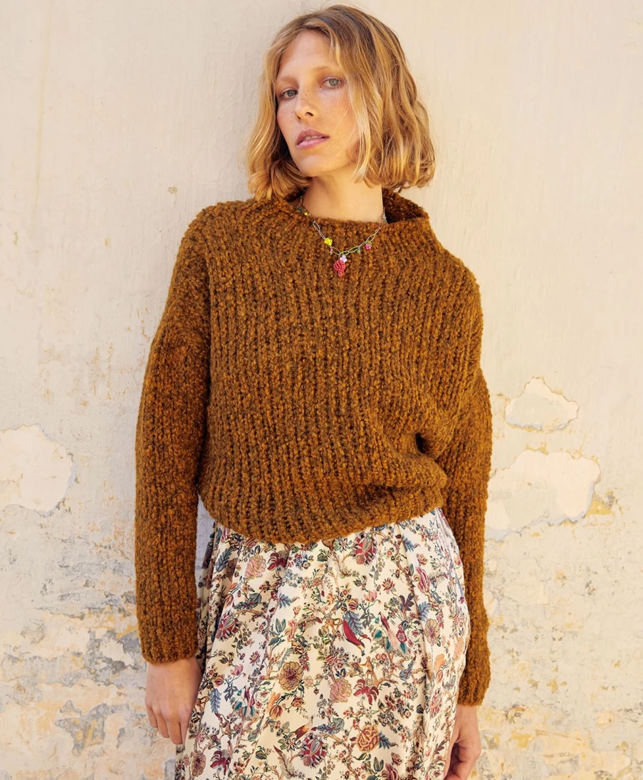 Momoni Women's Leandre Knitwear - Eco-Friendly Boucle Sweater in Army Green