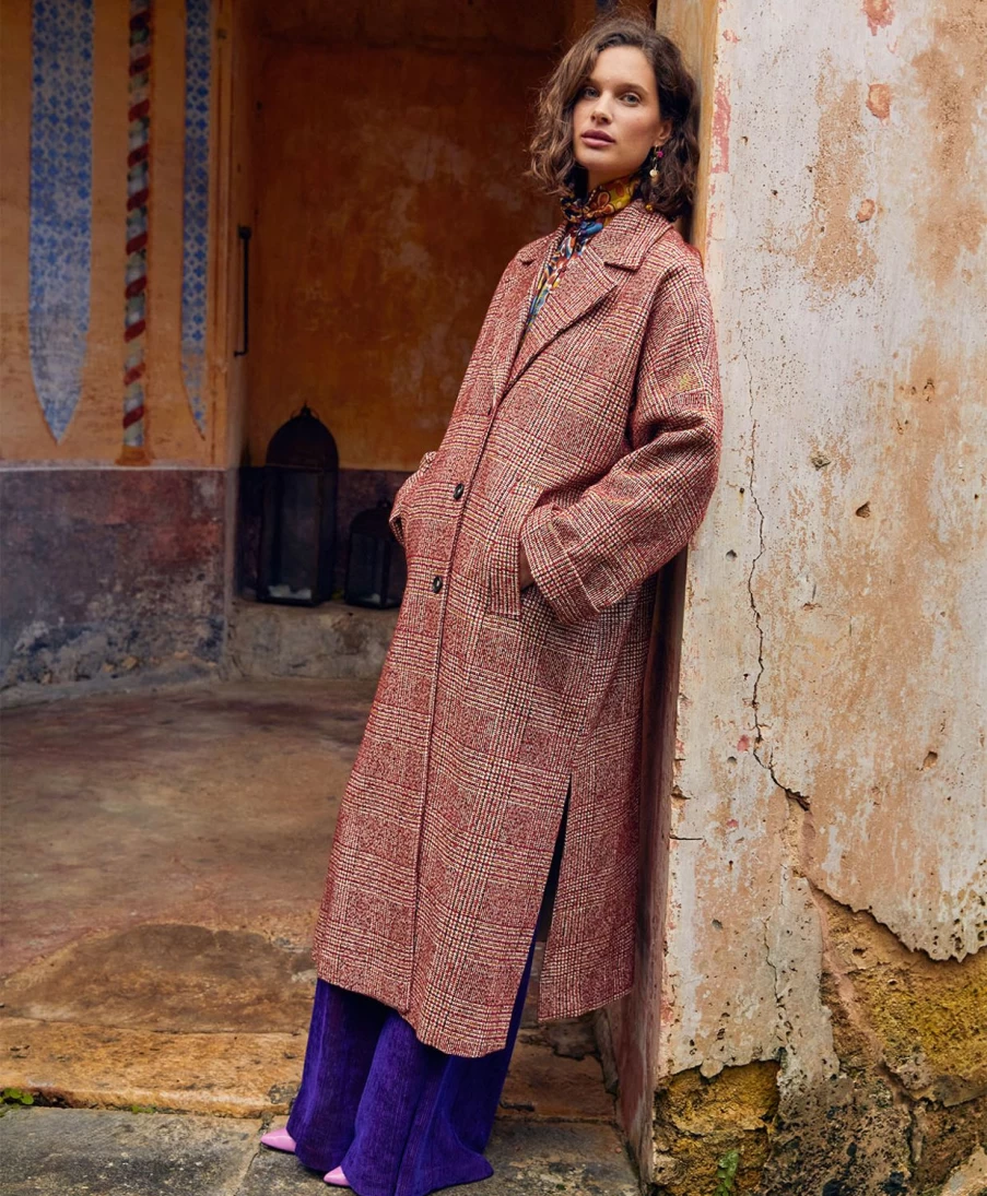 Momoni Women's Danimarca Checkered Chenille Coat - Red & Black Winter Overcoat