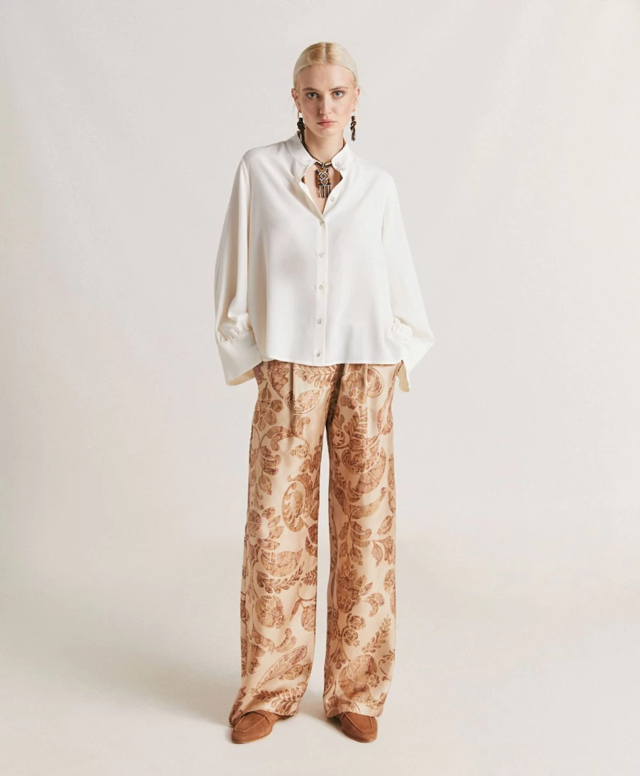 Momoni Women's Franklin Cream Acetate Silk Shirt - Elegant Plain Design