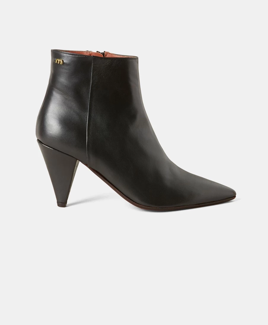 Momoni Women's Aurelien Black Leather Boots