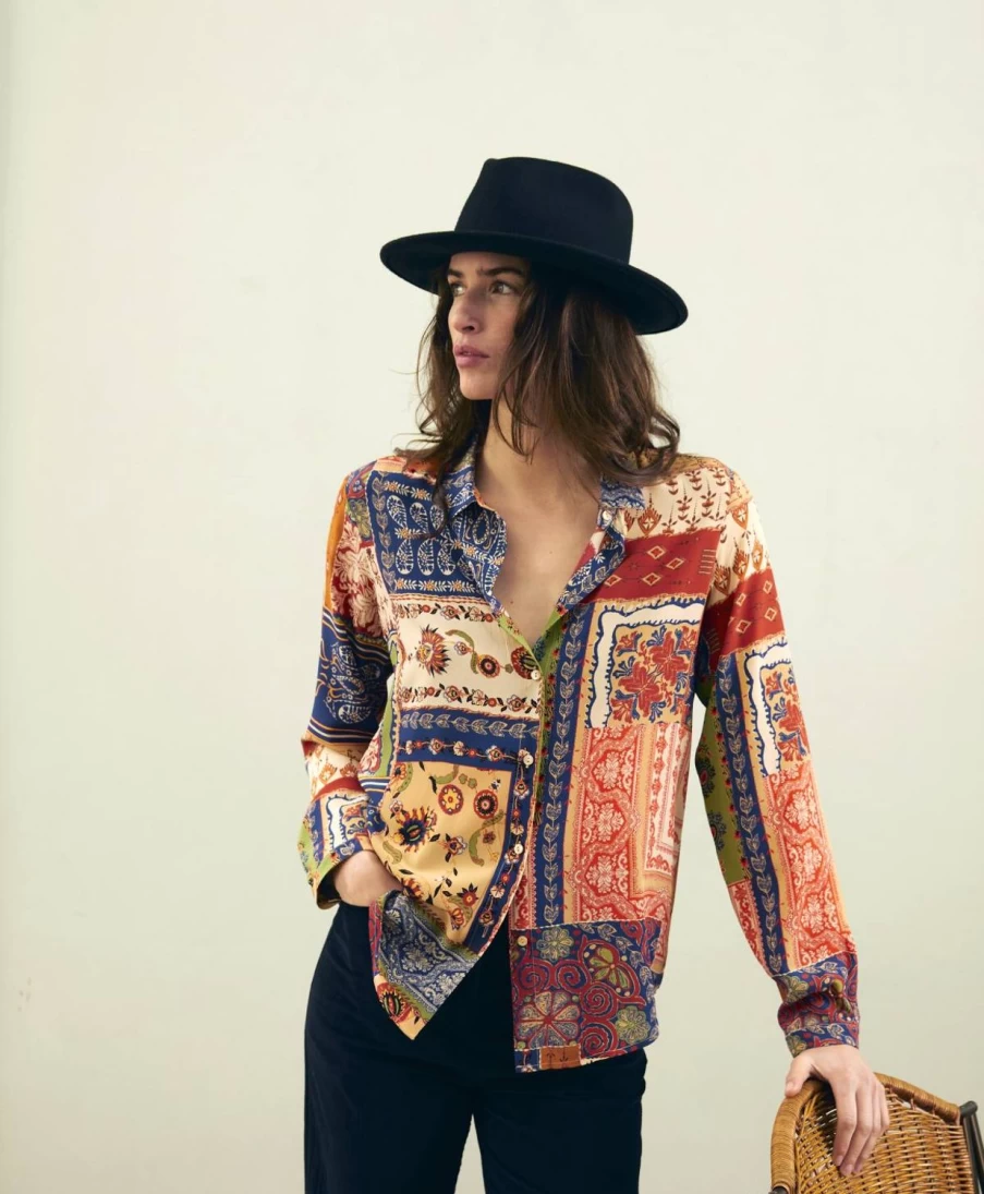 Momoni Women's Meudon Printed Crepe De Chine Shirt - Multicolor Blue Floral Blouse
