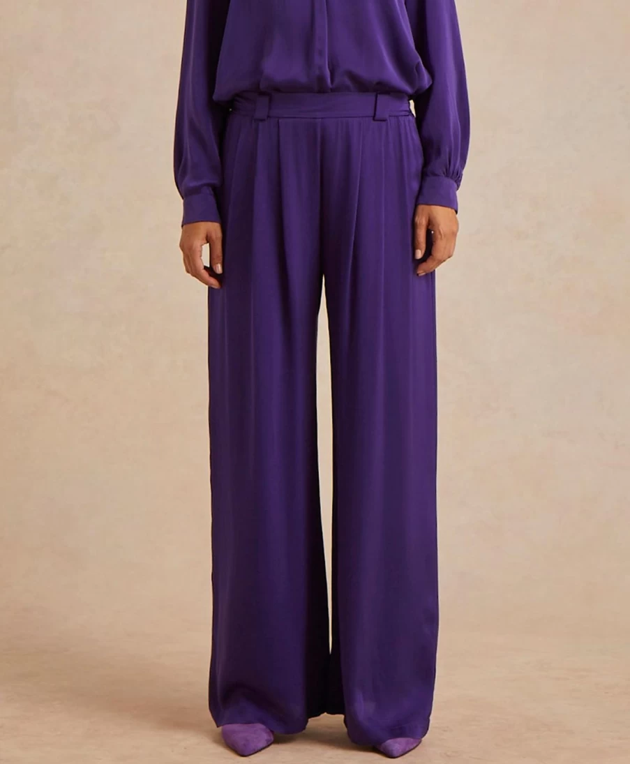 Momoni Women's Violet Satin Crepe Solid Color Lanzarote Pants