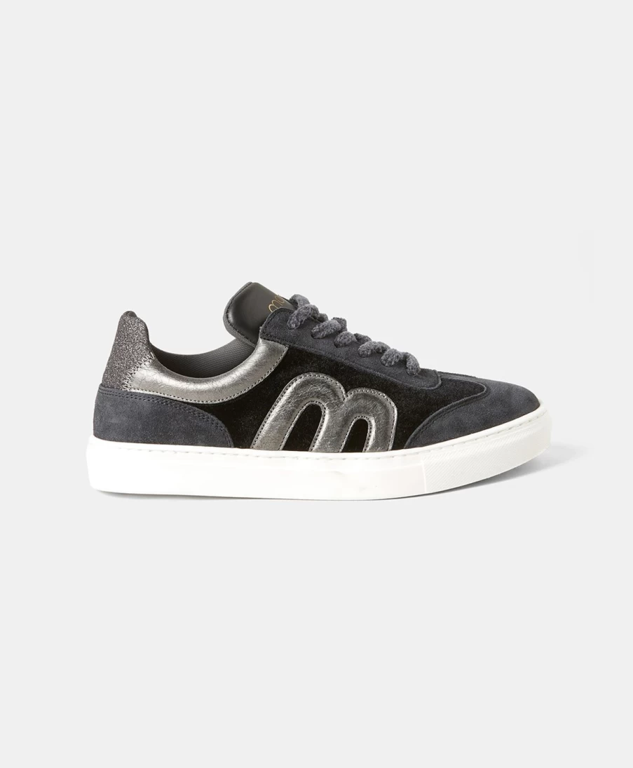 Momoni Women's Venezia Black Leather Sneakers