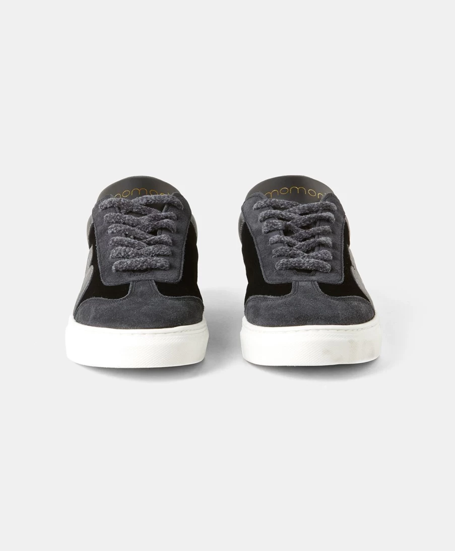 Momoni Women's Venezia Black Leather Sneakers