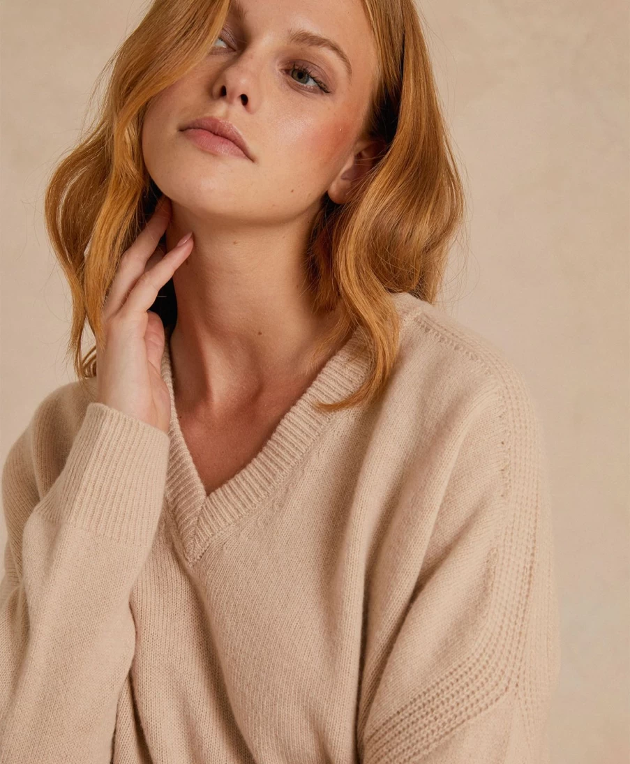 Momoni Women's Beige Ariel Knitwear - Soft Wool/Cashmere Blend Sweater