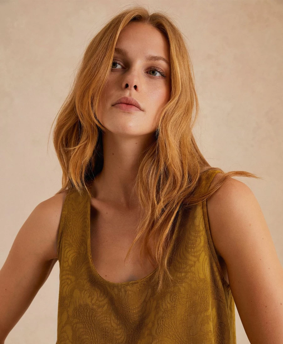 Momoni Women's Remy Top - Jacquard Cupro Blend Oil Wash Stylish Comfort