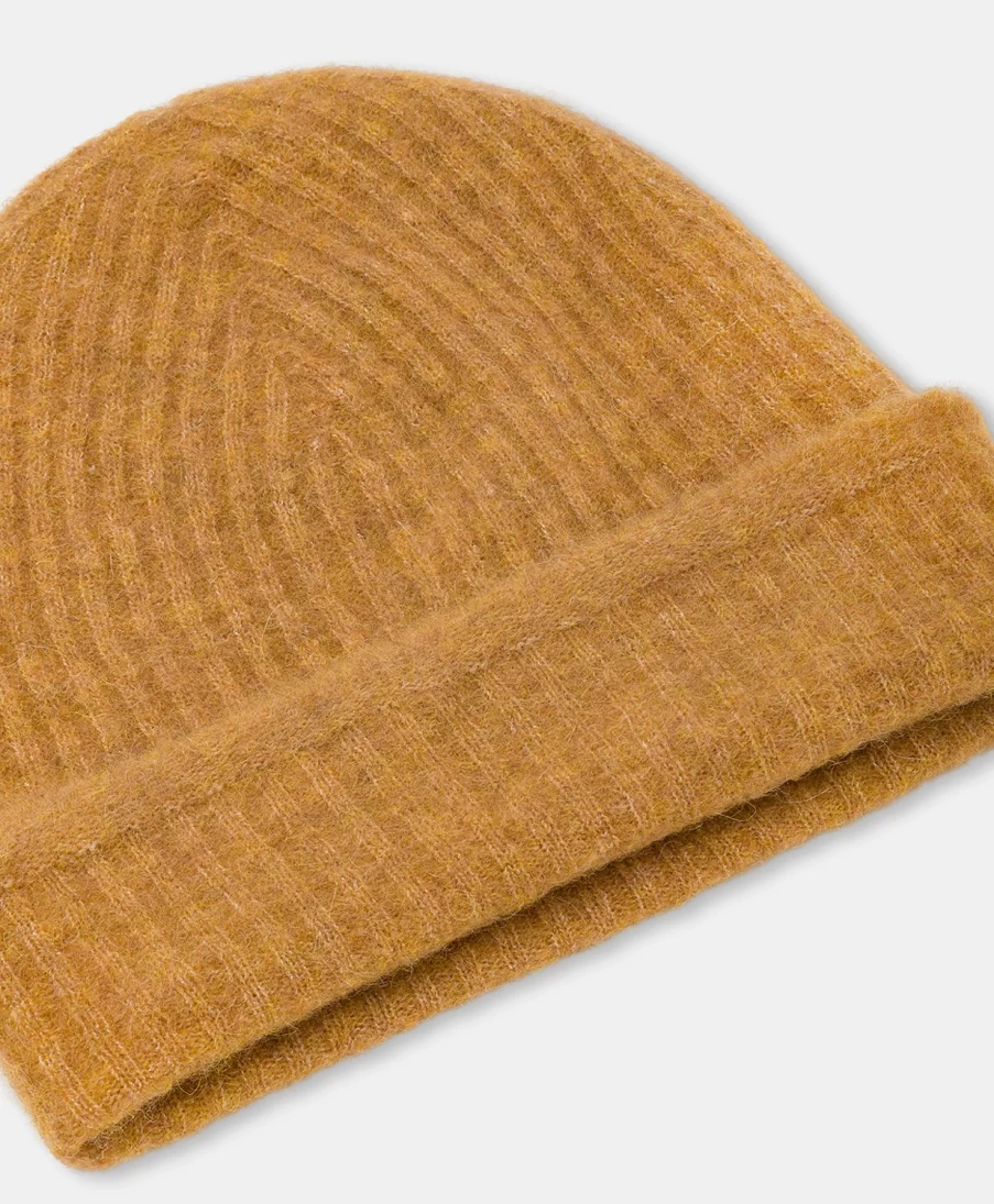 Momoni Women's Zigolo Hat - Fleece-Effect Baby Alpaca Wool Beanie in Camel Color