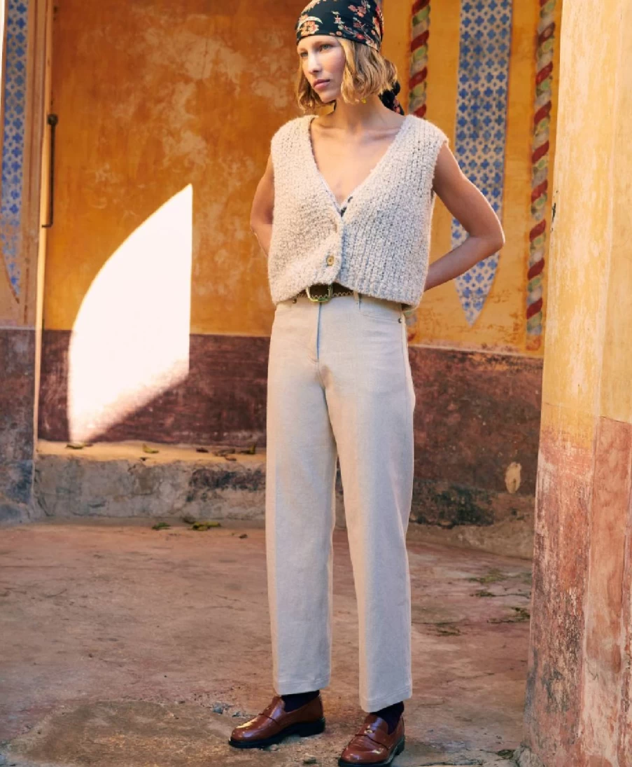 Momoni Women's Beige Cotton Wool Denim Jacques Pant - High Waisted Casual Trousers