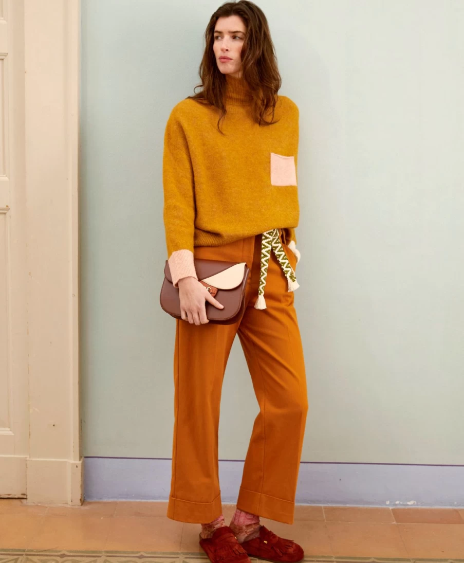 Momoni Women's Colour Block Knit Sweater in Baby Alpaca Wool - Camel