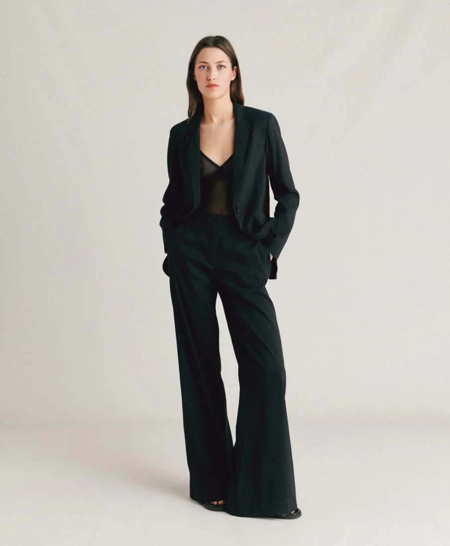 Momoni Women's Black Cotton Linen Candeo Pant